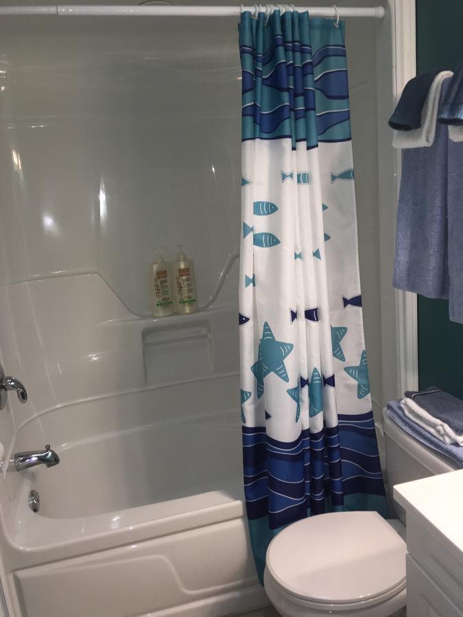 Webbers Lake Charlotte Motel Queen And Double Bed Exteriör bild